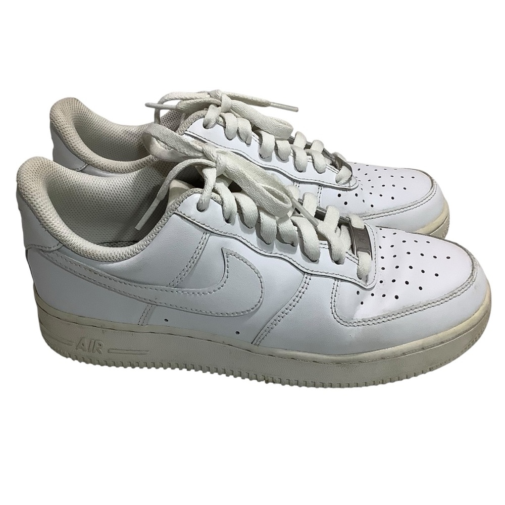 Nike Air Force 1 ‘07 White Low Cut Sneakers Neutral Gender